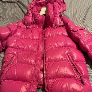 MONCLER jacket 10/10 condition, jacket bag , recent , MONCLER hangar